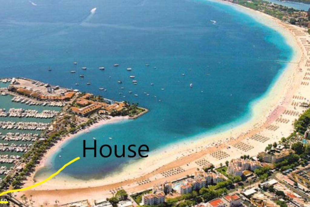 Tranquilo Apartamento Con Vistas Al Mar. Port de Alcudia  ภายนอก รูปภาพ