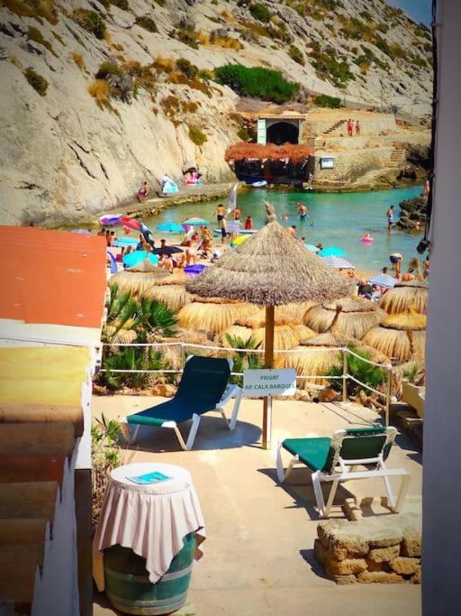 Tranquilo Apartamento Con Vistas Al Mar. Port de Alcudia  ภายนอก รูปภาพ