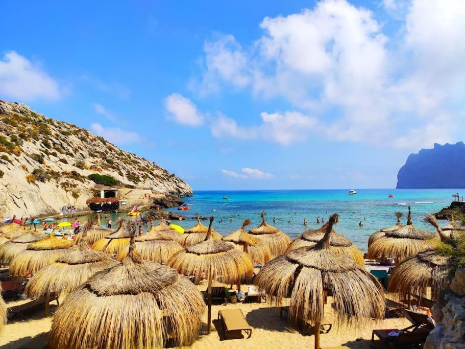 Tranquilo Apartamento Con Vistas Al Mar. Port de Alcudia  ภายนอก รูปภาพ